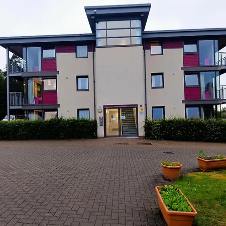 Perth Youth Hostel And Apartments-2